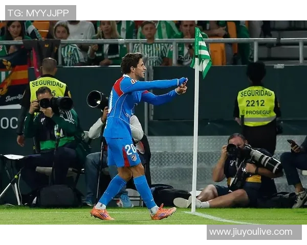 马竞九月最佳球员候选名单揭晓小蜘蛛略伦特科克等人争夺荣誉